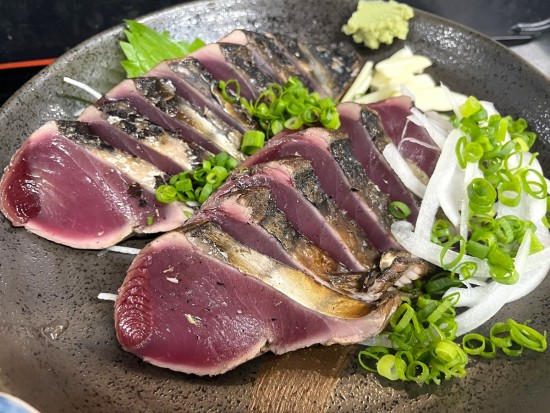 2023年】秋の旬！戻り鰹シーズンが到来しました！ | 高知産かつおの100%藁焼きタタキ通販｜久礼大正町市場 山本鮮魚店