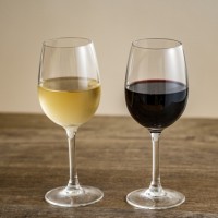 赤ワインと白ワイン